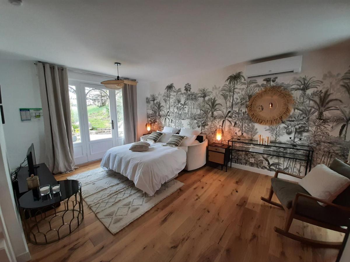 La Souveraine Saint-Genis-Laval Dış mekan fotoğraf